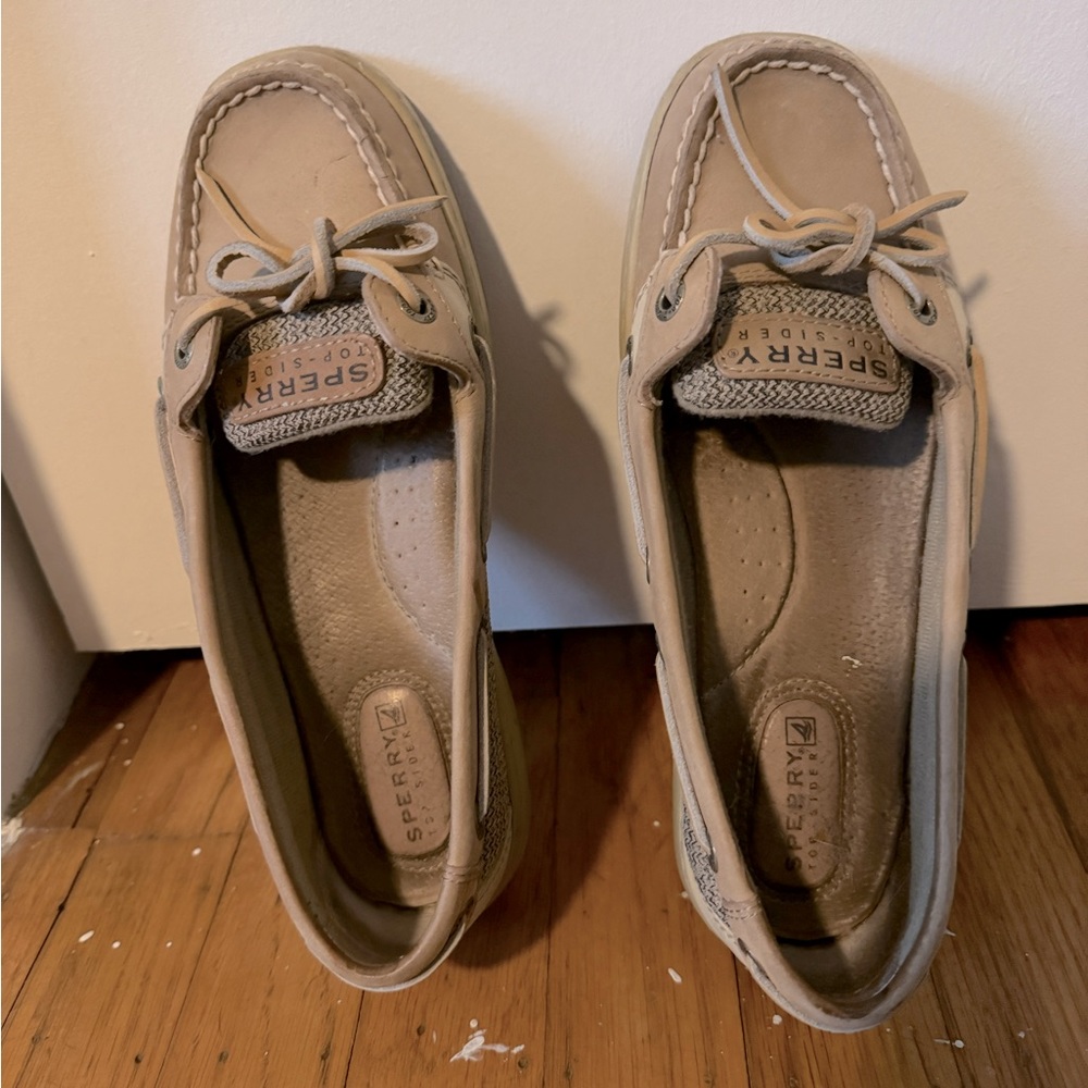 Size 5.5 Sperry Boat Shoes